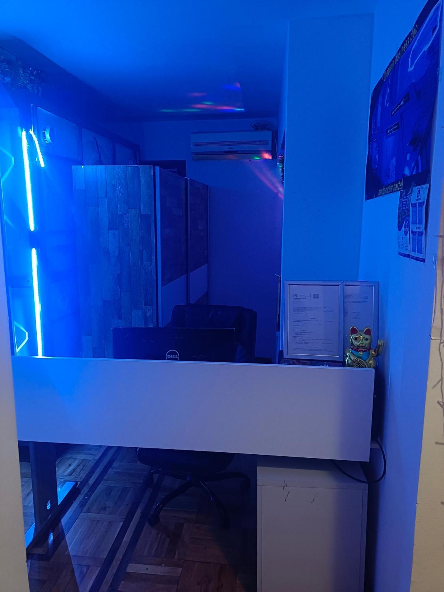 Panda Victor Space Capsule Hostel-Neo Nomad Belgrade Exterior photo